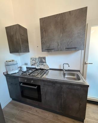 Cucina + madia