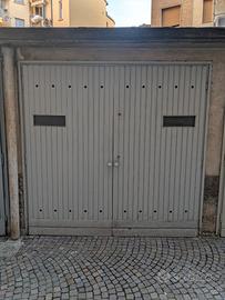 Box auto singolo Viale bacchiglione 14 Milano