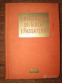 Libro Vintage "Enciclopedia dei Giochi e Passatemp