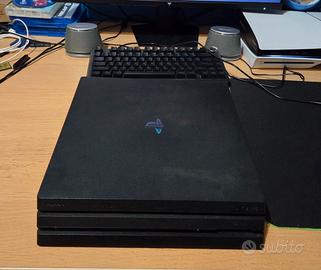 Playstation 4 PS4 PRO 1TB con Cavi HDMI e AC