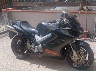 Honda VFR 800