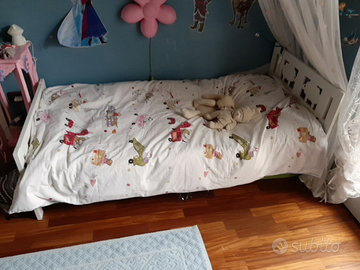 Lettino bianco Ikea Sundvik