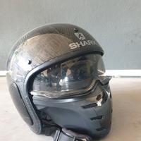 Casco shark carbon
