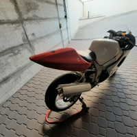 Suzuki GSX 1000 pista