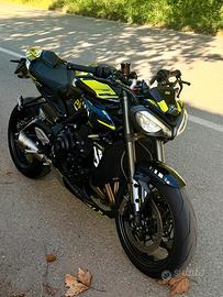 TRIUMPH  STREET TRIPLE 765 RS Accessoriata