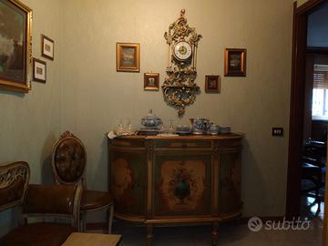 CREDENZA E SALOTTINO STILE  VENEZIANO 