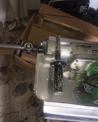 Scalpellatore hitachi