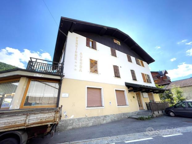 ALBERGO A APRICA