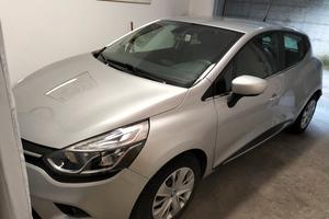 Auto Clio 