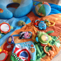 Tappeto con giochi prima infanzia