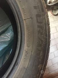 Pneumatici 215/60  R16  99V