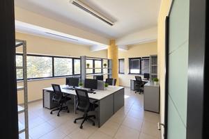 Ufficio Arredato di 135 mq