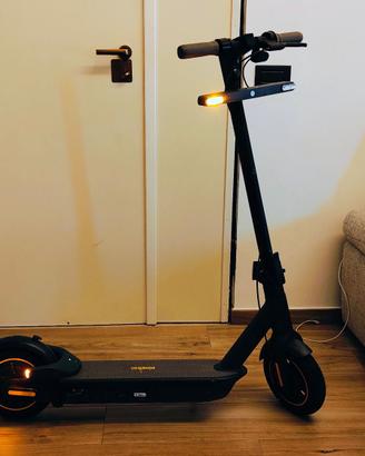 Ninebot G30 Max | Solo 478km |monopattino