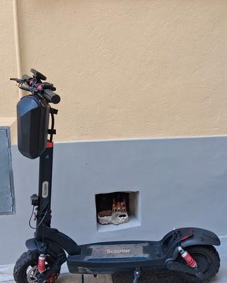Monopattino IScooter Ix6 