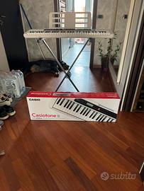 Pianola Casiotone CTS200WE tastiera 61 tasti