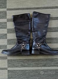 stivali tacco basso Julie Dee 