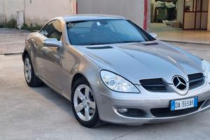 Autovettura Slk 200