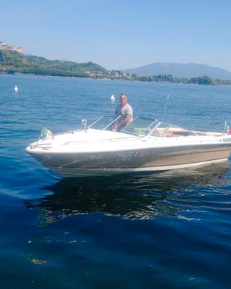 Motoscafo 6 m. Searay Boats 4 Tempi