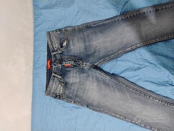 jeans icon desquard 