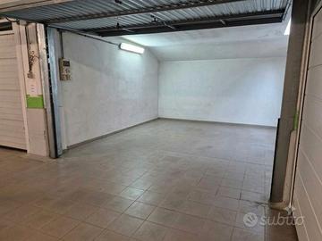 Garage a Rimini, zona tripoli mare ferrovia