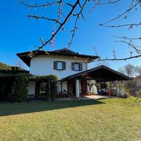 Gazzadina - Appartamento con Grande Giardino