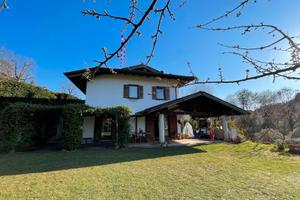 Gazzadina - Appartamento con Grande Giardino