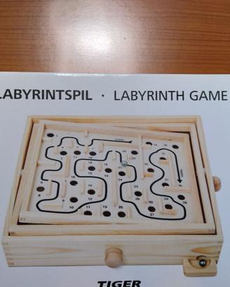 Gioco labitinto di legno