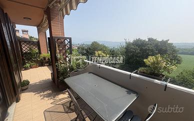 APPARTAMENTO DUPLEX DI 5 LOCALI CON BOX