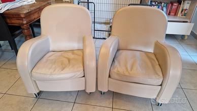 2 poltrone Frau modello Daisy in vera pelle