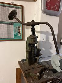 Pressa bilancere torchio manuale