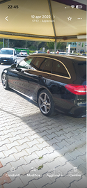 Auto Mercedes station wagon