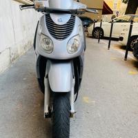 Piaggio Carnaby 125 - 2007