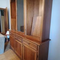 Splendida libreria in legno stile classico