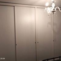 ARMADIO BIANCO CON 4 ANTE SCORREVOLI