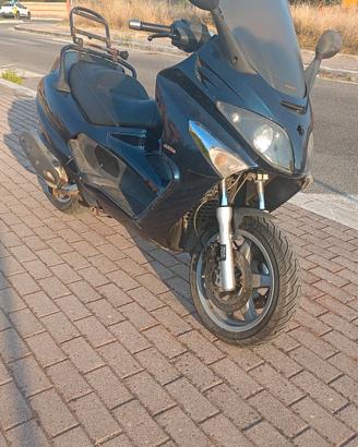 Piaggo XEvo 400 TAGLIANDATO