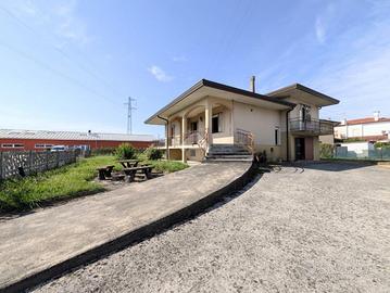 VILLA SINGOLA A PREGANZIOL