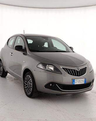 Lancia Ypsilon 1.0 FireFly 5 porte S&S Hybrid Plat