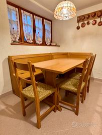 Tavolo in rovere massello con cassapanca e 3 sedie