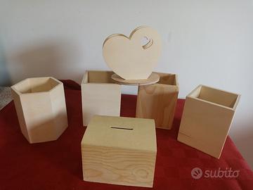 Set 6 PZ portapenne  salvadanaio e portatovaglioli