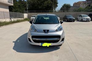 Peugeot 107 1.0 68CV 5p. Plaisir