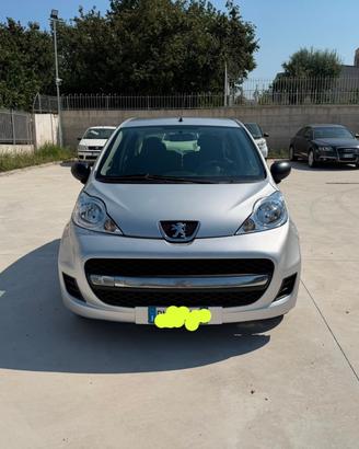Peugeot 107 1.0 68CV 5p. Plaisir