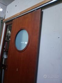 porta scorrevole in ciliegio con binario 