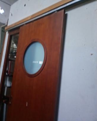 porta scorrevole in ciliegio con binario 