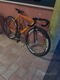 Gravel Bike