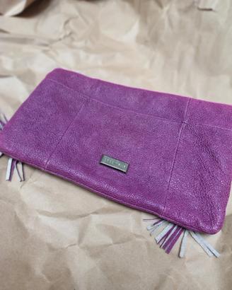 Pochette pieghevole Coccinelle in vera pelle viola