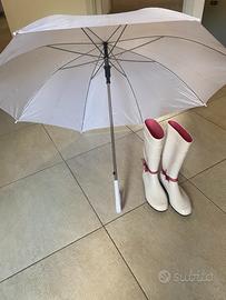 Set "Sposa bagnata" : stivali in gomma e ombrello