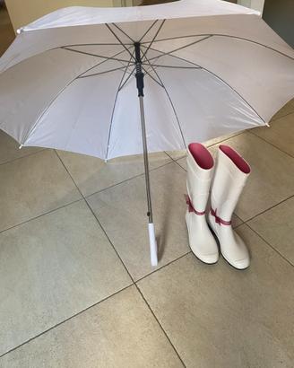 Set "Sposa bagnata" : stivali in gomma e ombrello