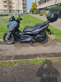 yamaha xmax tech max 300