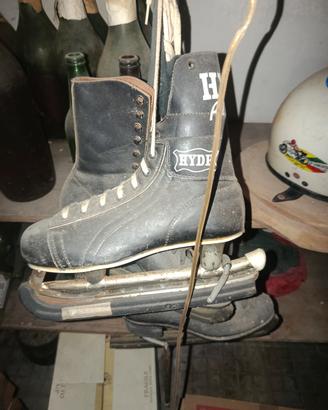 pattini da hockey 