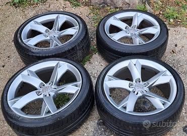 Cerchi in lega Audi R19